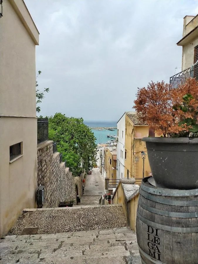 Holiday home Casa Vacanza Nicuzza Castellammare del Golfo
