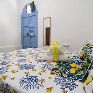 Appartamento History Center House Big Suite! Sea View!, Castellammare del Golfo